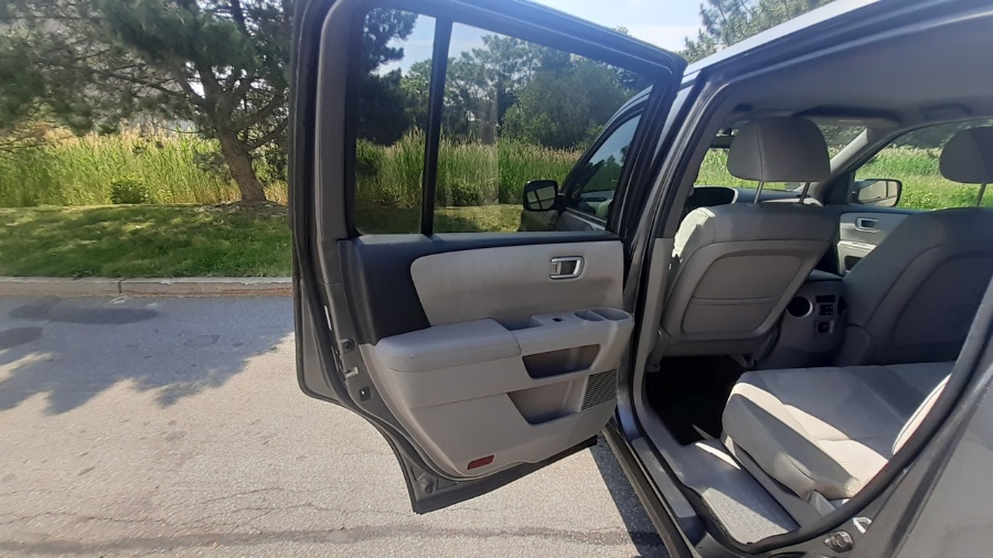 2012 Honda Pilot 4WD 4dr LX, available for sale in Revere, Massachusetts | Wonderland Auto. Revere, Massachusetts 2012 Honda Pilot 4WD 4dr LX, available for sale in Revere, Massachusetts | Wonderland Auto. Revere, Massachusetts