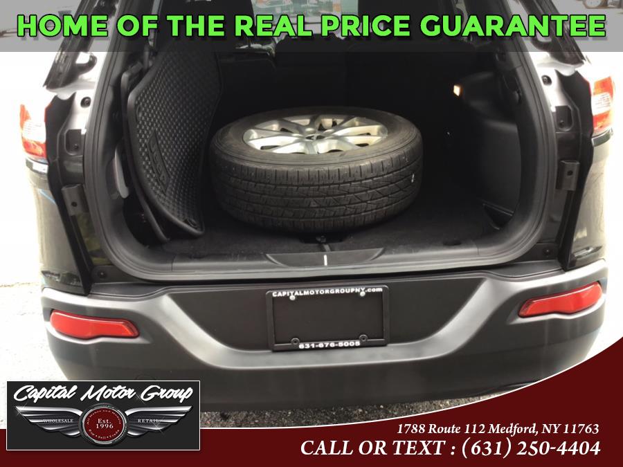 Used Jeep Cherokee FWD 4dr Latitude 2014 | Capital Motor Group Inc. Medford, New York Used Jeep Cherokee FWD 4dr Latitude 2014 | Capital Motor Group Inc. Medford, New York