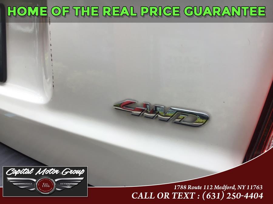 Used Ford Escape 4WD 4dr I4 Auto XLT 2009 | Capital Motor Group Inc. Medford, New York Used Ford Escape 4WD 4dr I4 Auto XLT 2009 | Capital Motor Group Inc. Medford, New York