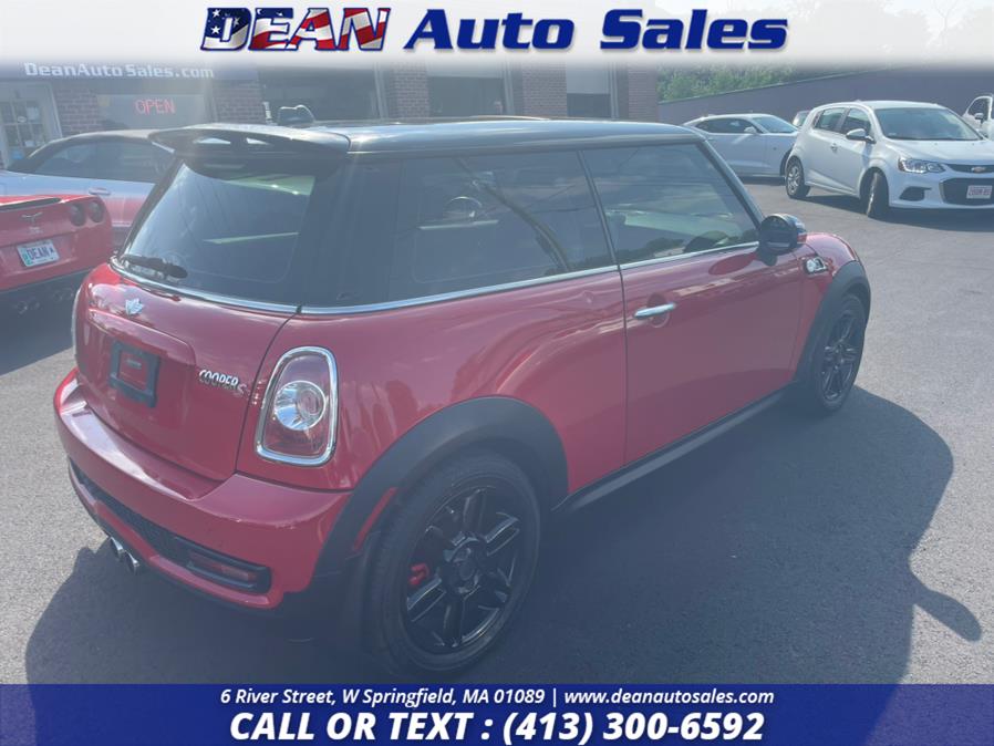 Used MINI Cooper Hardtop 2dr Cpe S 2013 | Dean Auto Sales. W Springfield, Massachusetts Used MINI Cooper Hardtop 2dr Cpe S 2013 | Dean Auto Sales. W Springfield, Massachusetts