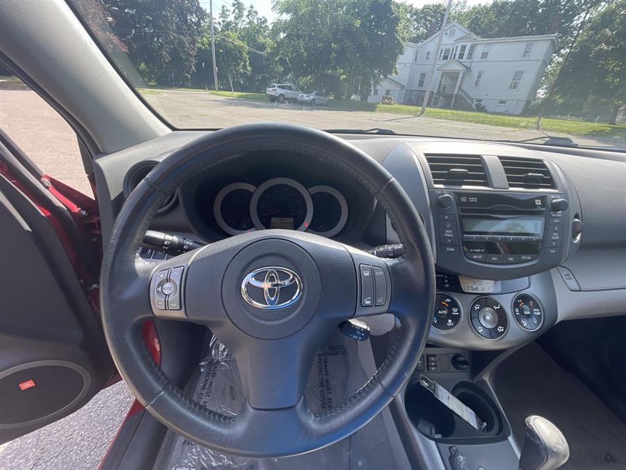 2009 Toyota RAV4 4WD 4dr V6 5-Spd AT Ltd (Natl), available for sale in Stratford, Connecticut | Wiz Leasing Inc. Stratford, Connecticut 2009 Toyota RAV4 4WD 4dr V6 5-Spd AT Ltd (Natl), available for sale in Stratford, Connecticut | Wiz Leasing Inc. Stratford, Connecticut