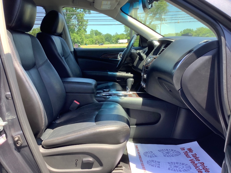 Used Nissan Pathfinder 4WD 4dr SV 2014 | Marsh Auto Sales LLC. Ortonville, Michigan Used Nissan Pathfinder 4WD 4dr SV 2014 | Marsh Auto Sales LLC. Ortonville, Michigan