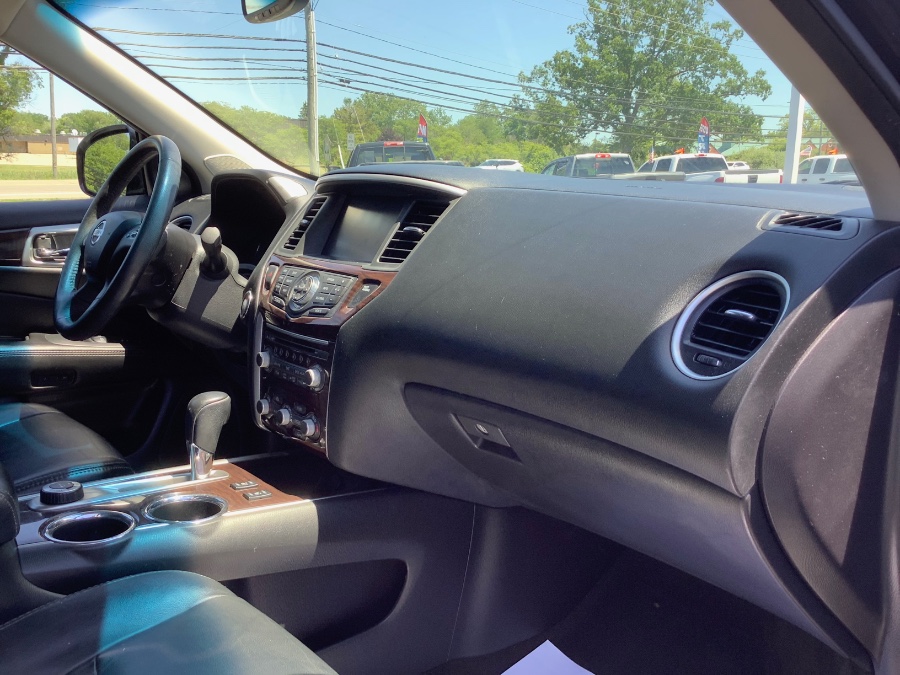 Used Nissan Pathfinder 4WD 4dr SV 2014 | Marsh Auto Sales LLC. Ortonville, Michigan Used Nissan Pathfinder 4WD 4dr SV 2014 | Marsh Auto Sales LLC. Ortonville, Michigan