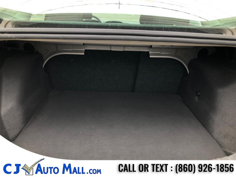 Used Ford Focus SE Sedan 2017 | CJ Auto Mall. Bristol, Connecticut Used Ford Focus SE Sedan 2017 | CJ Auto Mall. Bristol, Connecticut