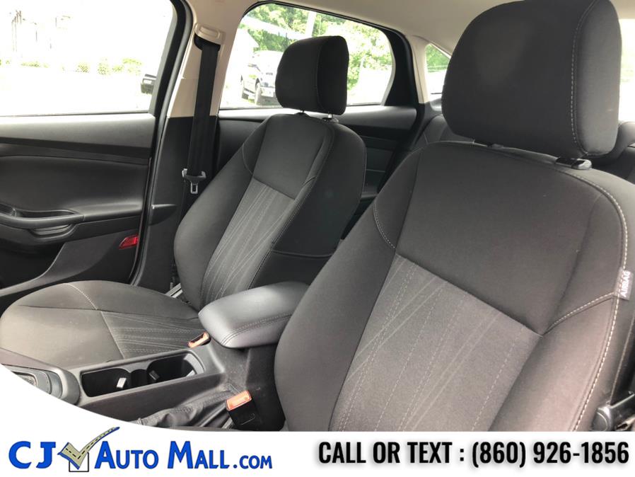 Used Ford Focus SE Sedan 2017 | CJ Auto Mall. Bristol, Connecticut Used Ford Focus SE Sedan 2017 | CJ Auto Mall. Bristol, Connecticut