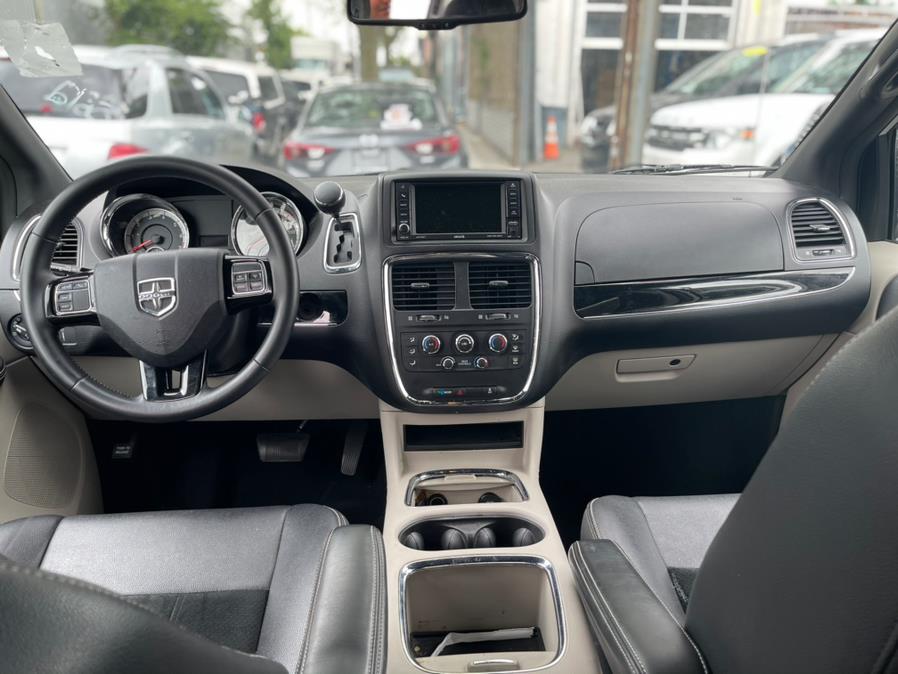 Used Dodge Grand Caravan SXT Wagon 2017 | NYC Automart Inc. Brooklyn, New York Used Dodge Grand Caravan SXT Wagon 2017 | NYC Automart Inc. Brooklyn, New York