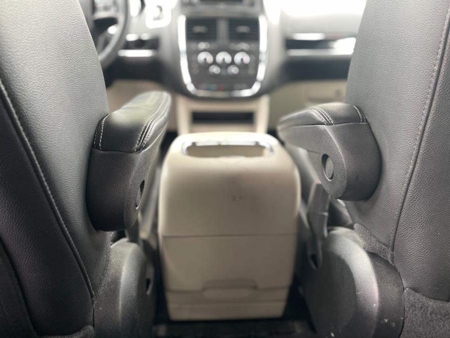 Used Dodge Grand Caravan SXT Wagon 2017 | NYC Automart Inc. Brooklyn, New York Used Dodge Grand Caravan SXT Wagon 2017 | NYC Automart Inc. Brooklyn, New York