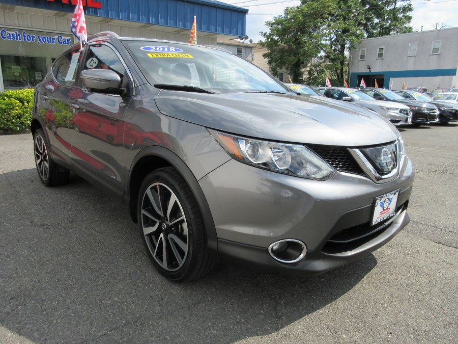 2018 Nissan Rogue Sport 2018.5 AWD S, available for sale in Linden, New Jersey | Route 27 Auto Mall. Linden, New Jersey 2018 Nissan Rogue Sport 2018.5 AWD S, available for sale in Linden, New Jersey | Route 27 Auto Mall. Linden, New Jersey