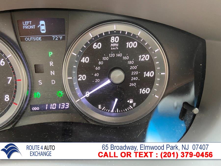 Used Lexus ES 350 4dr Sdn 2011 | Route 4 Auto Exchange. Elmwood Park, New Jersey Used Lexus ES 350 4dr Sdn 2011 | Route 4 Auto Exchange. Elmwood Park, New Jersey