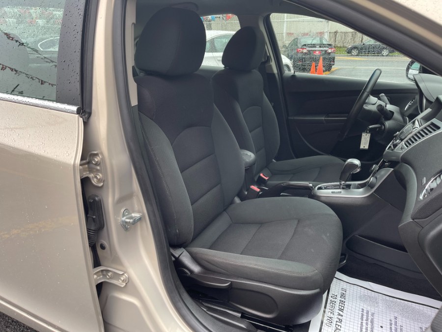Used Chevrolet Cruze 4dr Sdn LT w/1LT 2012 | DZ Automall. Paterson, New Jersey Used Chevrolet Cruze 4dr Sdn LT w/1LT 2012 | DZ Automall. Paterson, New Jersey