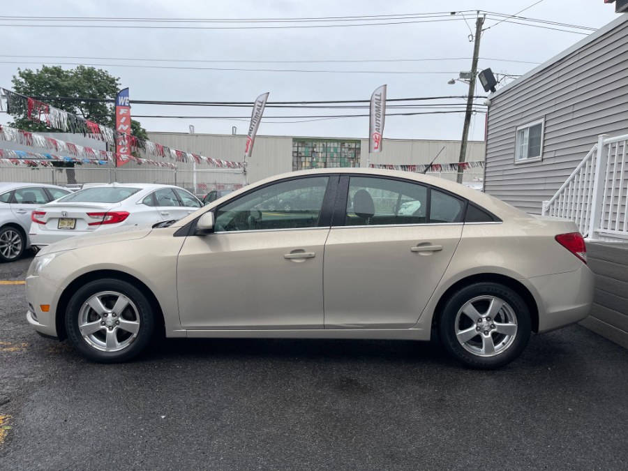 Used Chevrolet Cruze 4dr Sdn LT w/1LT 2012 | DZ Automall. Paterson, New Jersey