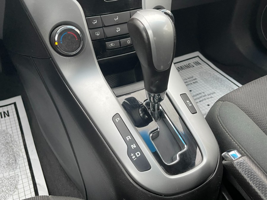 Used Chevrolet Cruze 4dr Sdn LT w/1LT 2012 | DZ Automall. Paterson, New Jersey Used Chevrolet Cruze 4dr Sdn LT w/1LT 2012 | DZ Automall. Paterson, New Jersey