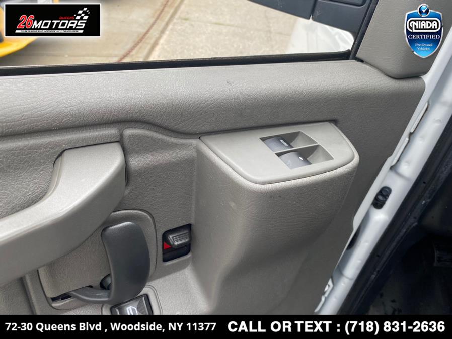 Used Chevrolet Express Cargo Van RWD 2500 135" 2018 | 26 Motors Queens. Woodside, New York Used Chevrolet Express Cargo Van RWD 2500 135" 2018 | 26 Motors Queens. Woodside, New York