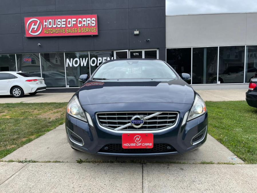 2011 Volvo S60 4dr Sdn, available for sale in Meriden, Connecticut | House of Cars CT. Meriden, Connecticut