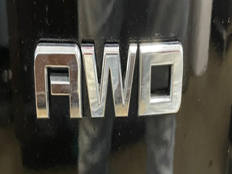2018 GMC Acadia AWD 4dr Denali, available for sale in Inwood, New York | 5 Towns Drive. Inwood, New York 2018 GMC Acadia AWD 4dr Denali, available for sale in Inwood, New York | 5 Towns Drive. Inwood, New York