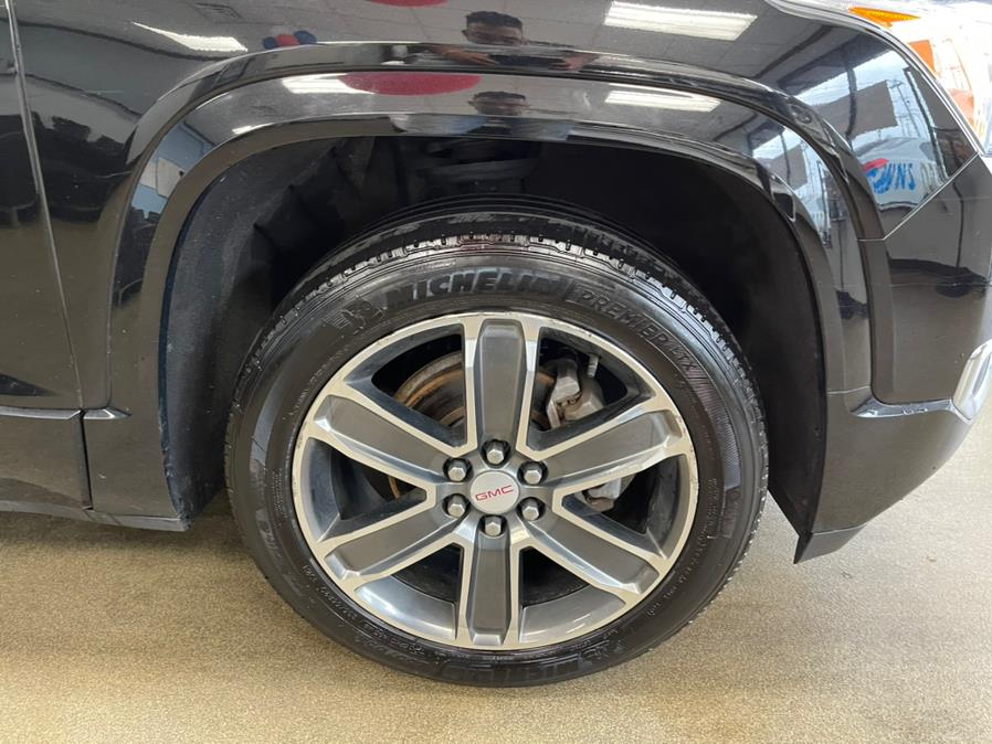 2018 GMC Acadia AWD 4dr Denali, available for sale in Inwood, New York | 5 Towns Drive. Inwood, New York 2018 GMC Acadia AWD 4dr Denali, available for sale in Inwood, New York | 5 Towns Drive. Inwood, New York