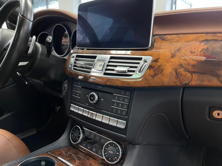 2015 Mercedes-Benz CLS-Class 4dr Sdn CLS 400 4MATIC, available for sale in Inwood, New York | 5 Towns Drive. Inwood, New York 2015 Mercedes-Benz CLS-Class 4dr Sdn CLS 400 4MATIC, available for sale in Inwood, New York | 5 Towns Drive. Inwood, New York