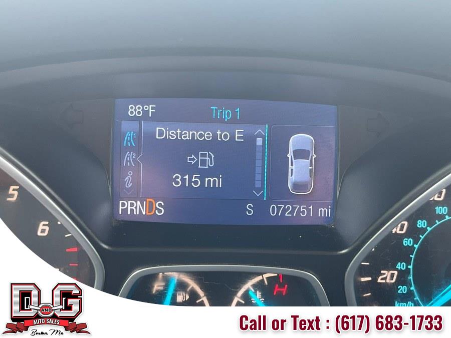 2015 Ford Escape FWD 4dr SE, available for sale in Watertown, Massachusetts | D&G Auto. Watertown, Massachusetts 2015 Ford Escape FWD 4dr SE, available for sale in Watertown, Massachusetts | D&G Auto. Watertown, Massachusetts