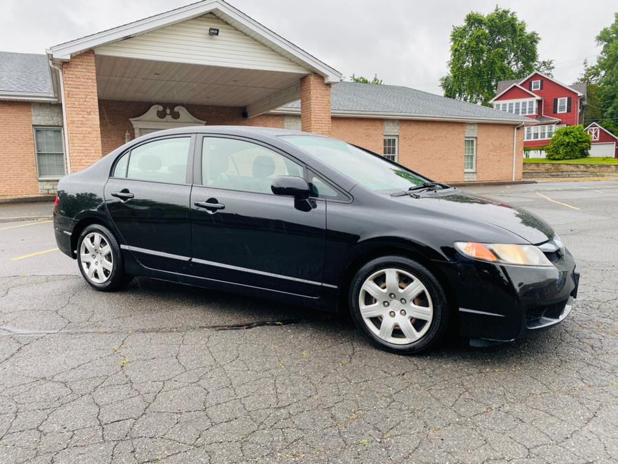 Used Honda Civic Sdn 4dr Auto LX 2009 | Supreme Automotive. New Britain, Connecticut Used Honda Civic Sdn 4dr Auto LX 2009 | Supreme Automotive. New Britain, Connecticut