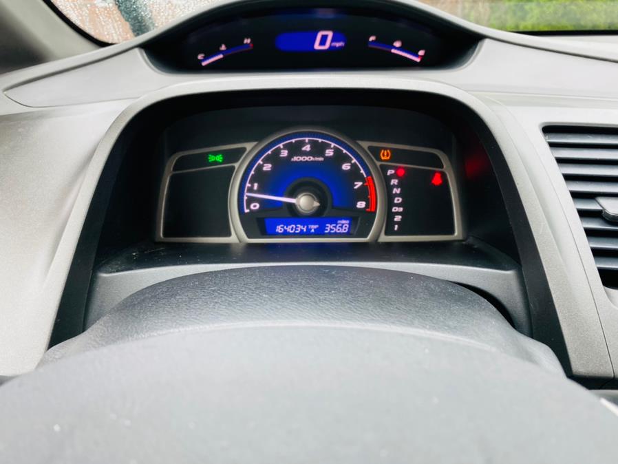 Used Honda Civic Sdn 4dr Auto LX 2009 | Supreme Automotive. New Britain, Connecticut Used Honda Civic Sdn 4dr Auto LX 2009 | Supreme Automotive. New Britain, Connecticut
