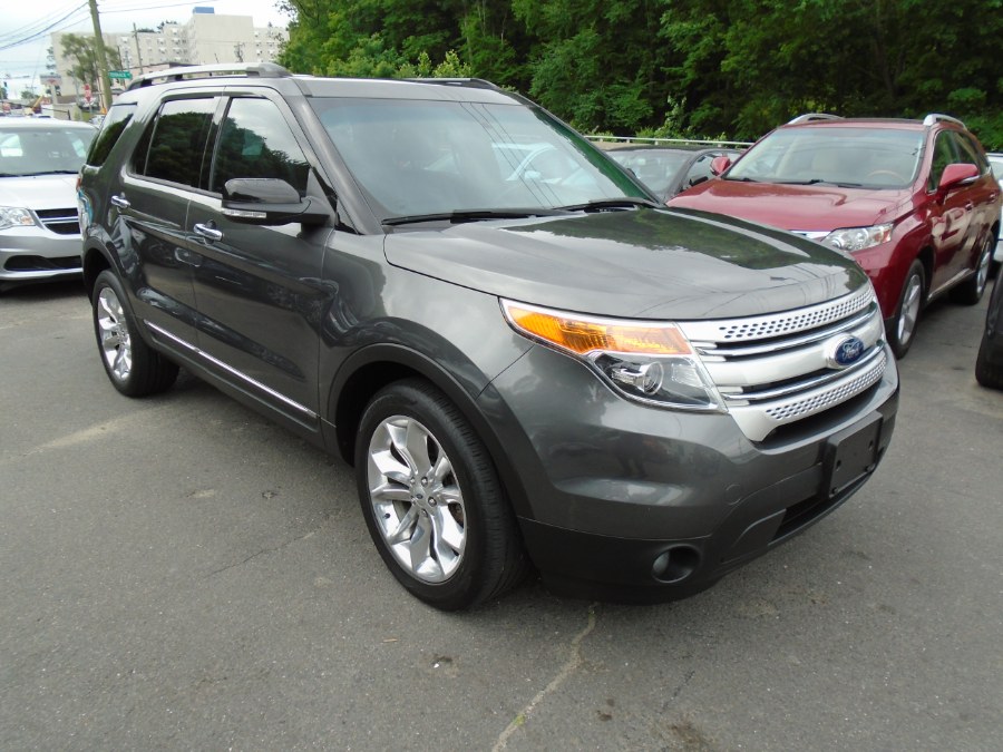2015 Ford Explorer 4WD 4dr XLT, available for sale in Waterbury, Connecticut | Jim Juliani Motors. Waterbury, Connecticut