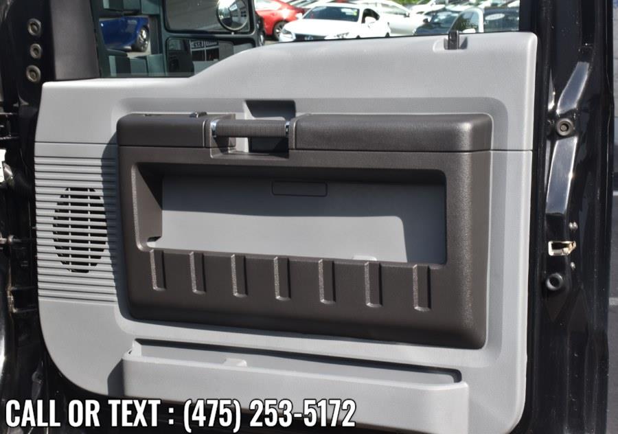 Used Ford Super Duty F-250 SRW 4WD Reg Cab 137" XLT 2014 | Highline Car Connection. Waterbury, Connecticut Used Ford Super Duty F-250 SRW 4WD Reg Cab 137" XLT 2014 | Highline Car Connection. Waterbury, Connecticut