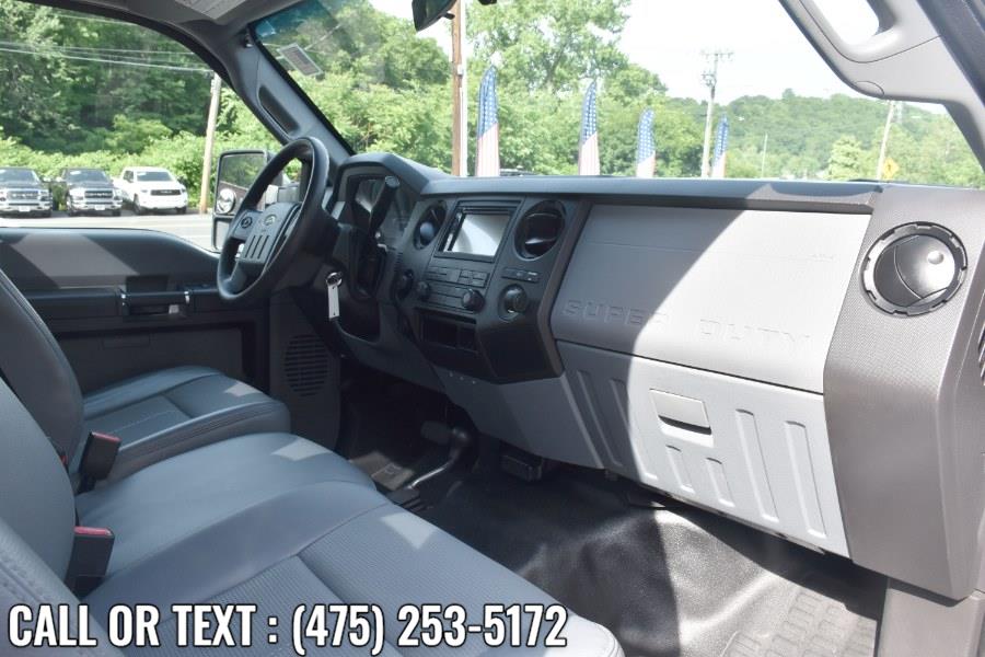Used Ford Super Duty F-250 SRW 4WD Reg Cab 137" XLT 2014 | Highline Car Connection. Waterbury, Connecticut Used Ford Super Duty F-250 SRW 4WD Reg Cab 137" XLT 2014 | Highline Car Connection. Waterbury, Connecticut