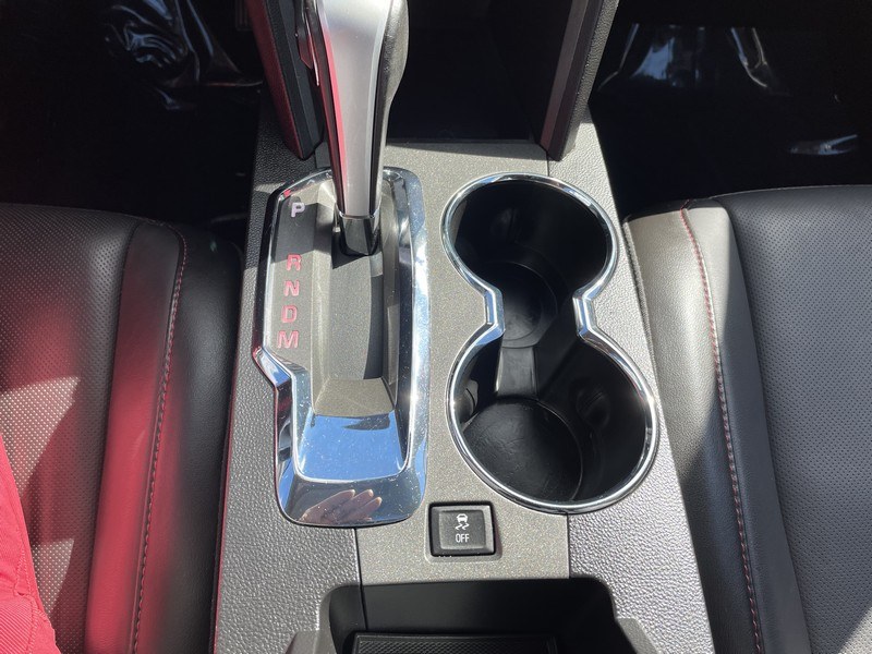 Used GMC Terrain AWD 4dr SLT w/SLT-1 2015 | Union Street Auto Sales. West Springfield, Massachusetts Used GMC Terrain AWD 4dr SLT w/SLT-1 2015 | Union Street Auto Sales. West Springfield, Massachusetts