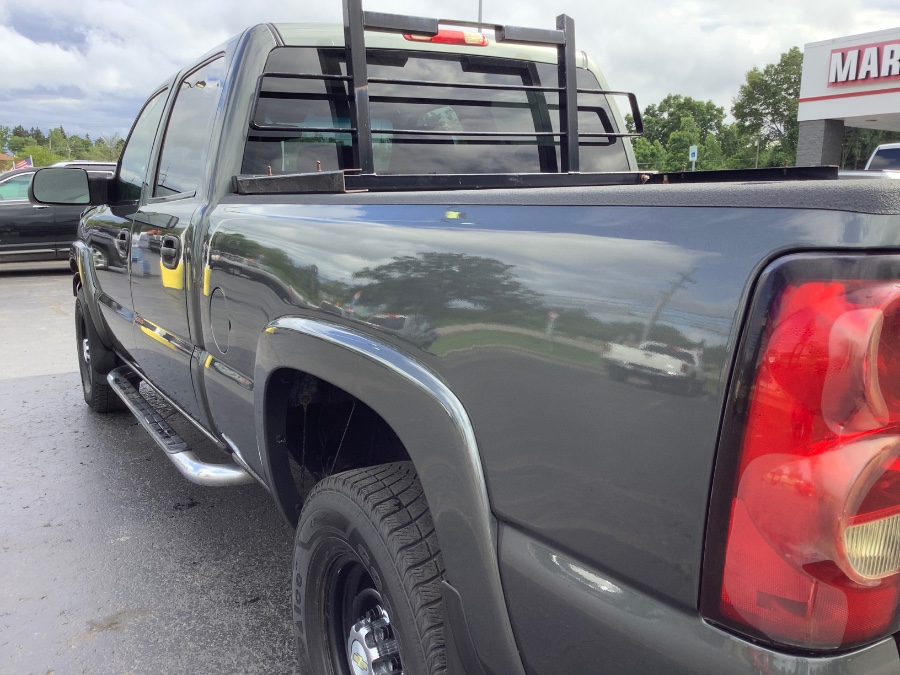 Used Chevrolet Silverado 2500HD Crew Cab 153" WB 4WD LT 2005 | Marsh Auto Sales LLC. Ortonville, Michigan Used Chevrolet Silverado 2500HD Crew Cab 153" WB 4WD LT 2005 | Marsh Auto Sales LLC. Ortonville, Michigan