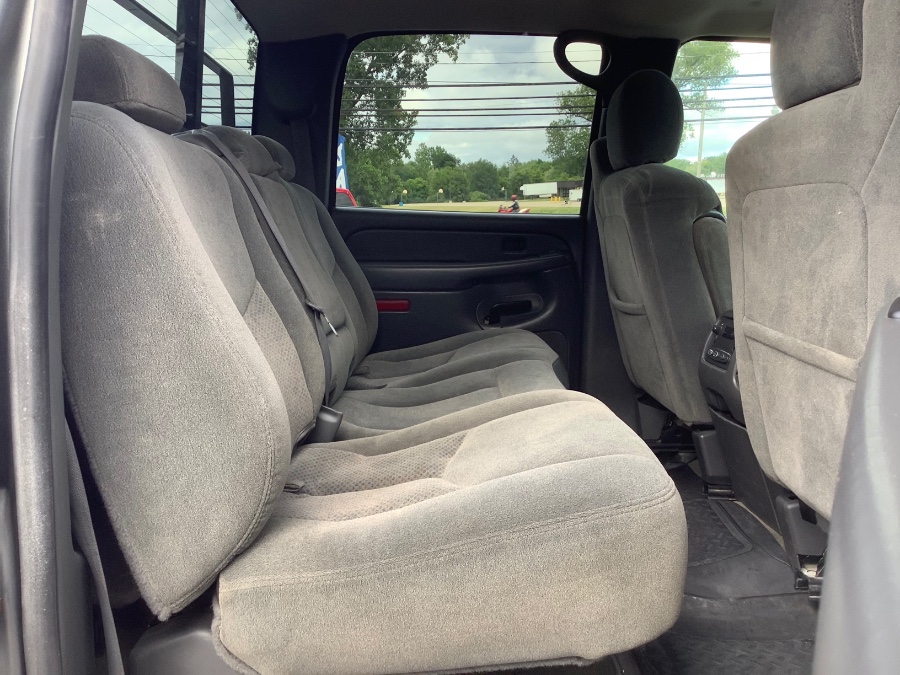 Used Chevrolet Silverado 2500HD Crew Cab 153" WB 4WD LT 2005 | Marsh Auto Sales LLC. Ortonville, Michigan Used Chevrolet Silverado 2500HD Crew Cab 153" WB 4WD LT 2005 | Marsh Auto Sales LLC. Ortonville, Michigan