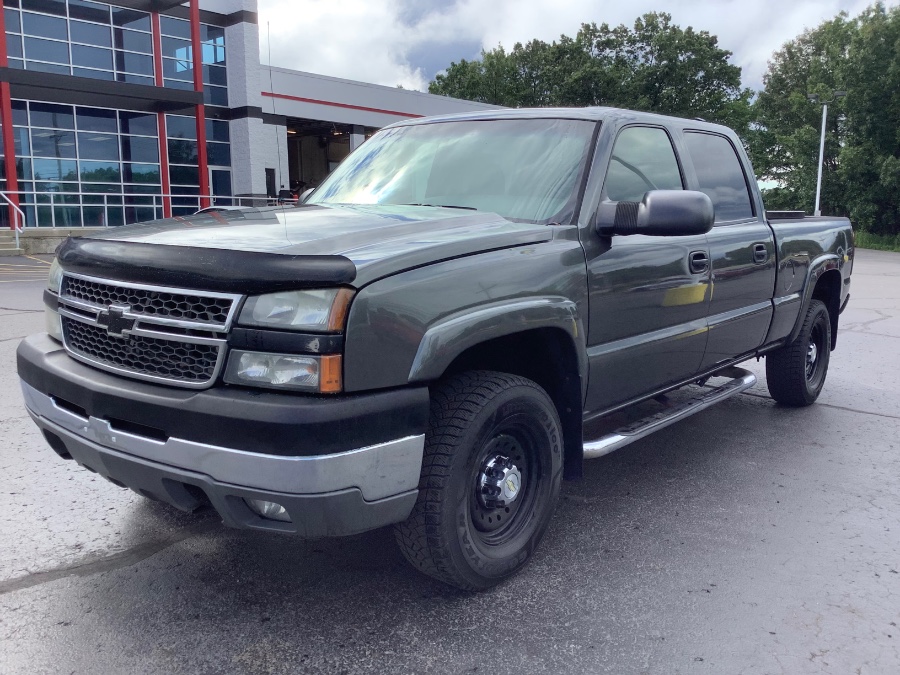 Used Chevrolet Silverado 2500HD Crew Cab 153" WB 4WD LT 2005 | Marsh Auto Sales LLC. Ortonville, Michigan Used Chevrolet Silverado 2500HD Crew Cab 153" WB 4WD LT 2005 | Marsh Auto Sales LLC. Ortonville, Michigan