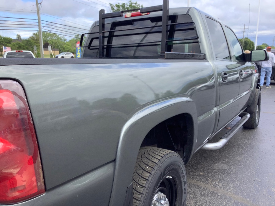 Used Chevrolet Silverado 2500HD Crew Cab 153" WB 4WD LT 2005 | Marsh Auto Sales LLC. Ortonville, Michigan Used Chevrolet Silverado 2500HD Crew Cab 153" WB 4WD LT 2005 | Marsh Auto Sales LLC. Ortonville, Michigan