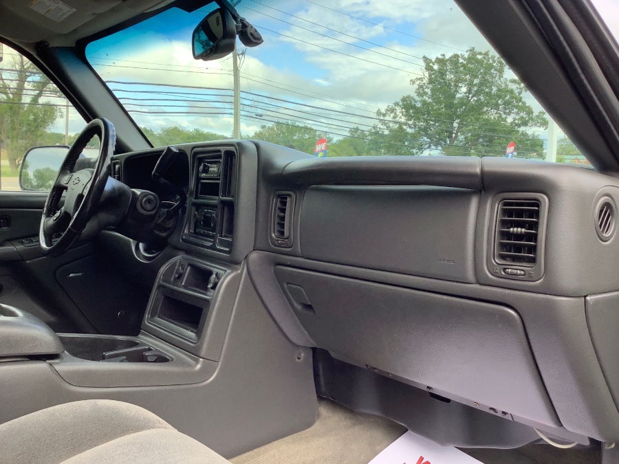 Used Chevrolet Silverado 2500HD Crew Cab 153" WB 4WD LT 2005 | Marsh Auto Sales LLC. Ortonville, Michigan Used Chevrolet Silverado 2500HD Crew Cab 153" WB 4WD LT 2005 | Marsh Auto Sales LLC. Ortonville, Michigan