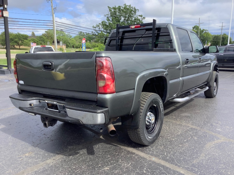 Used Chevrolet Silverado 2500HD Crew Cab 153" WB 4WD LT 2005 | Marsh Auto Sales LLC. Ortonville, Michigan Used Chevrolet Silverado 2500HD Crew Cab 153" WB 4WD LT 2005 | Marsh Auto Sales LLC. Ortonville, Michigan