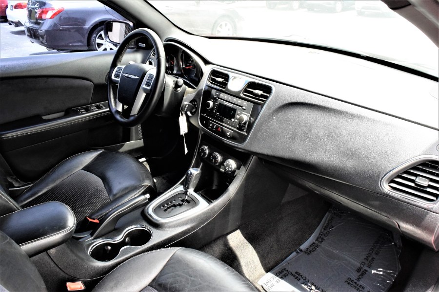 2013 Chrysler 200 4dr Sdn Limited, available for sale in Winter Park, Florida | Rahib Motors. Winter Park, Florida 2013 Chrysler 200 4dr Sdn Limited, available for sale in Winter Park, Florida | Rahib Motors. Winter Park, Florida