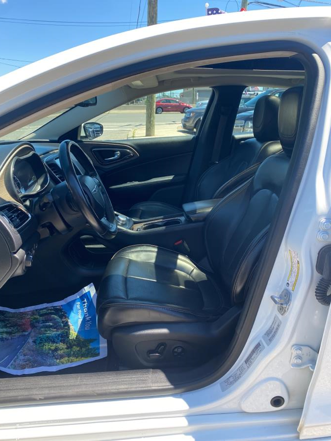 2016 Chrysler 200 4dr Sdn C FWD, available for sale in Lodi, New Jersey | Route 46 Auto Sales Inc. Lodi, New Jersey 2016 Chrysler 200 4dr Sdn C FWD, available for sale in Lodi, New Jersey | Route 46 Auto Sales Inc. Lodi, New Jersey