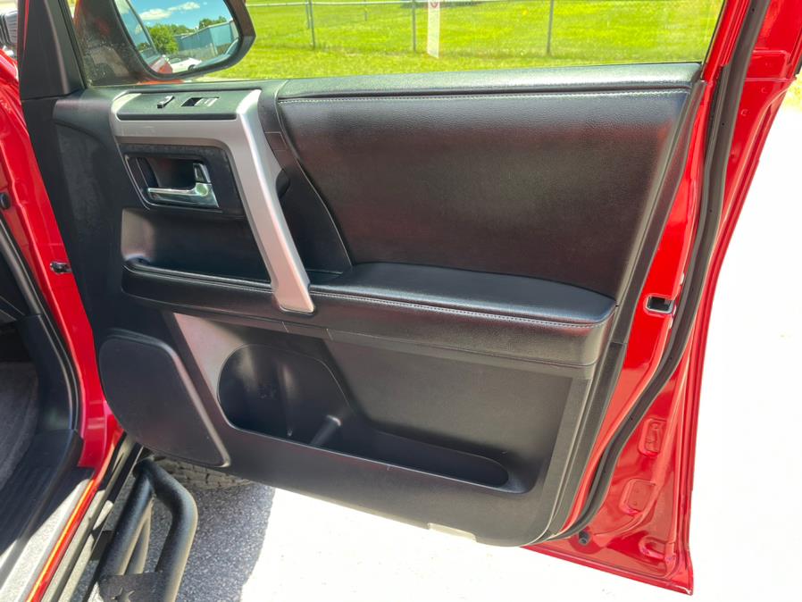 Used Toyota 4Runner 4WD 4dr V6 Limited (Natl) 2015 | Mike And Tony Auto Sales, Inc. South Windsor, Connecticut Used Toyota 4Runner 4WD 4dr V6 Limited (Natl) 2015 | Mike And Tony Auto Sales, Inc. South Windsor, Connecticut