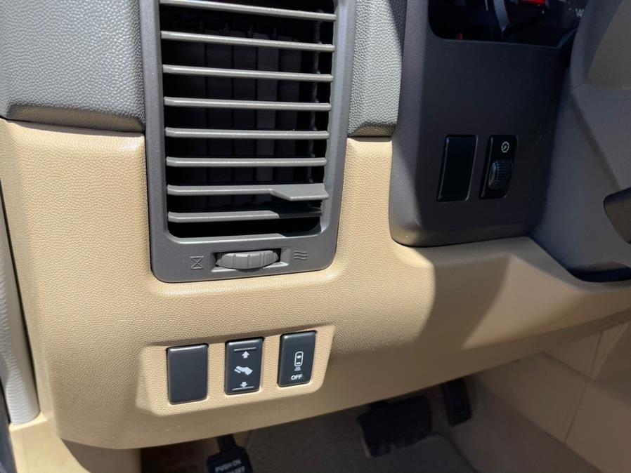 Used Nissan Armada 4WD 4dr SE 2007 | Mike And Tony Auto Sales, Inc. South Windsor, Connecticut Used Nissan Armada 4WD 4dr SE 2007 | Mike And Tony Auto Sales, Inc. South Windsor, Connecticut