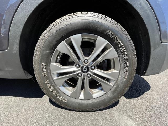 Used Hyundai Santa Fe Sport 2.4 Base 2016 | Hillside Auto Outlet. Jamaica, New York Used Hyundai Santa Fe Sport 2.4 Base 2016 | Hillside Auto Outlet. Jamaica, New York