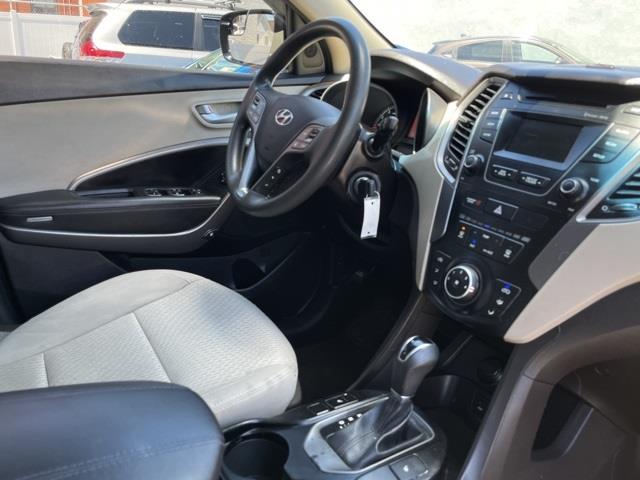 Used Hyundai Santa Fe Sport 2.4 Base 2016 | Hillside Auto Outlet. Jamaica, New York Used Hyundai Santa Fe Sport 2.4 Base 2016 | Hillside Auto Outlet. Jamaica, New York
