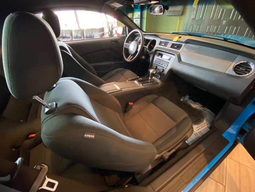 Used Ford Mustang 2dr Cpe 2010 | AutoMax. West Hartford, Connecticut Used Ford Mustang 2dr Cpe 2010 | AutoMax. West Hartford, Connecticut