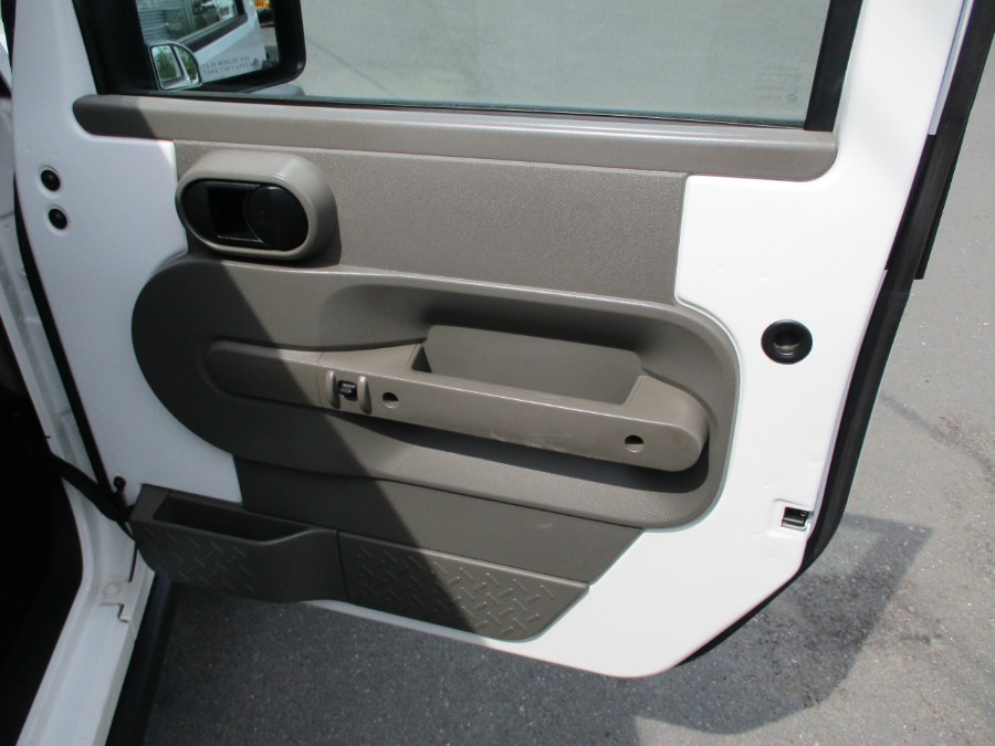 2010 Jeep Wrangler Unlimited 4WD 4dr Rubicon, available for sale in Suffield, Connecticut | Suffield Auto LLC. Suffield, Connecticut 2010 Jeep Wrangler Unlimited 4WD 4dr Rubicon, available for sale in Suffield, Connecticut | Suffield Auto LLC. Suffield, Connecticut