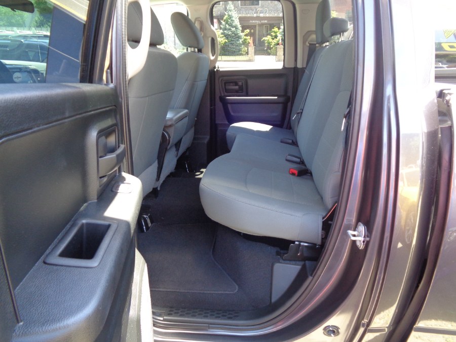 Used Ram 1500 4WD V8 QUAD CAB 5.7L EXPRESS HEMI 2017 | Top Speed Motors LLC. Jamaica, New York Used Ram 1500 4WD V8 QUAD CAB 5.7L EXPRESS HEMI 2017 | Top Speed Motors LLC. Jamaica, New York