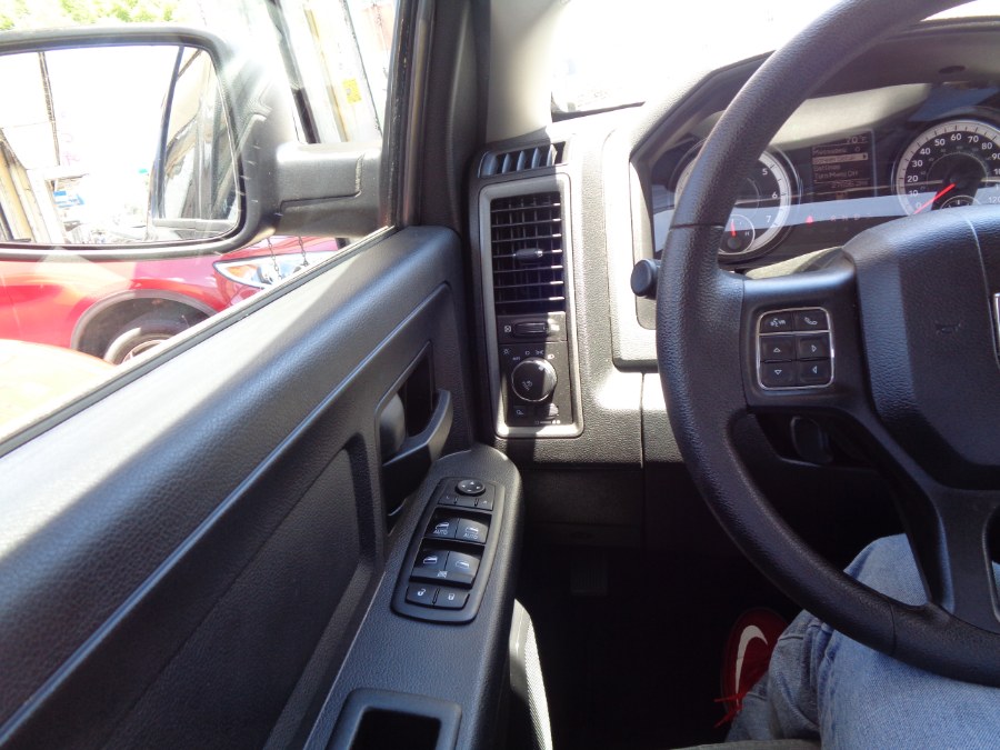 Used Ram 1500 4WD V8 QUAD CAB 5.7L EXPRESS HEMI 2017 | Top Speed Motors LLC. Jamaica, New York Used Ram 1500 4WD V8 QUAD CAB 5.7L EXPRESS HEMI 2017 | Top Speed Motors LLC. Jamaica, New York