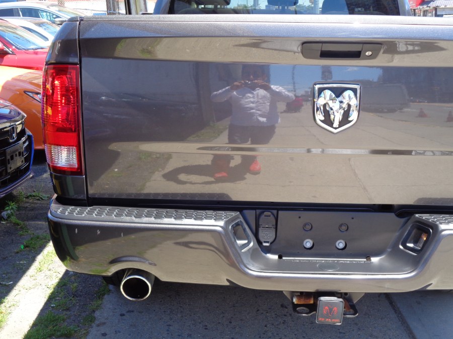 Used Ram 1500 4WD V8 QUAD CAB 5.7L EXPRESS HEMI 2017 | Top Speed Motors LLC. Jamaica, New York Used Ram 1500 4WD V8 QUAD CAB 5.7L EXPRESS HEMI 2017 | Top Speed Motors LLC. Jamaica, New York