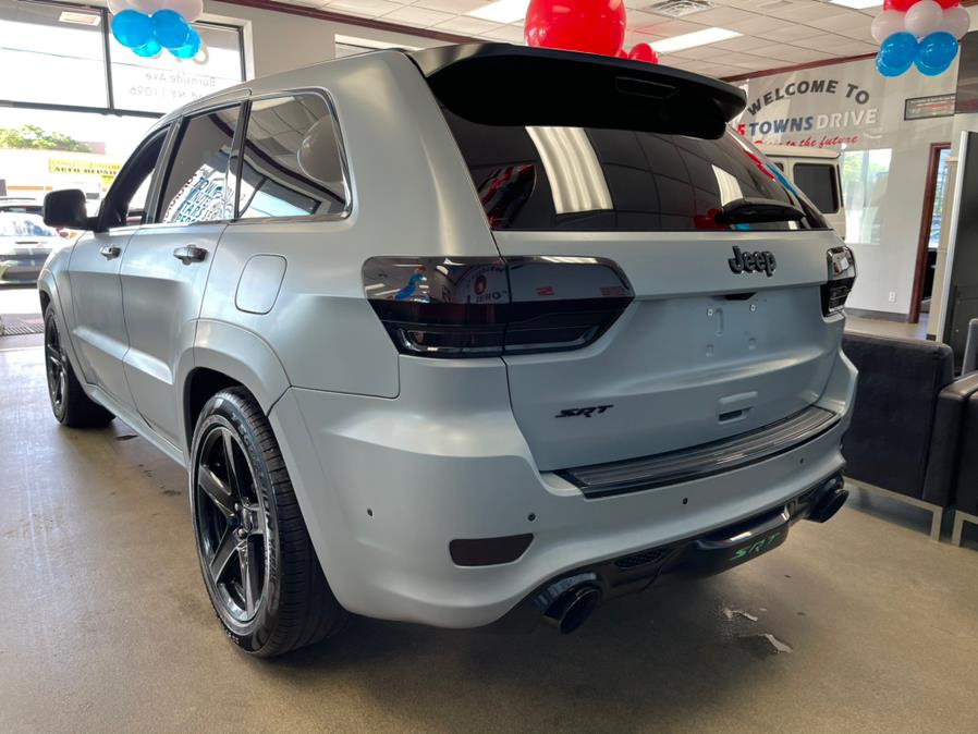 Used Jeep Grand Cherokee SRT SRT 4x4 2017 | 5 Towns Drive. Inwood, New York Used Jeep Grand Cherokee SRT SRT 4x4 2017 | 5 Towns Drive. Inwood, New York