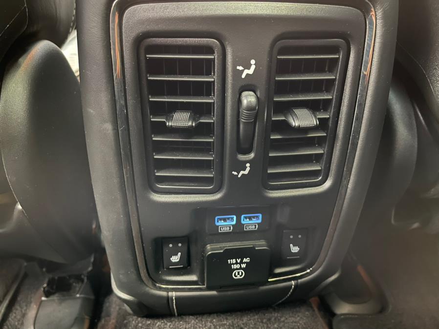 Used Jeep Grand Cherokee SRT SRT 4x4 2017 | 5 Towns Drive. Inwood, New York Used Jeep Grand Cherokee SRT SRT 4x4 2017 | 5 Towns Drive. Inwood, New York