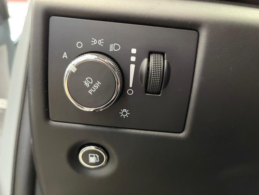 Used Jeep Grand Cherokee SRT SRT 4x4 2017 | 5 Towns Drive. Inwood, New York Used Jeep Grand Cherokee SRT SRT 4x4 2017 | 5 Towns Drive. Inwood, New York