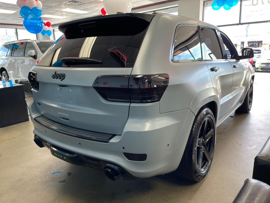Used Jeep Grand Cherokee SRT SRT 4x4 2017 | 5 Towns Drive. Inwood, New York Used Jeep Grand Cherokee SRT SRT 4x4 2017 | 5 Towns Drive. Inwood, New York