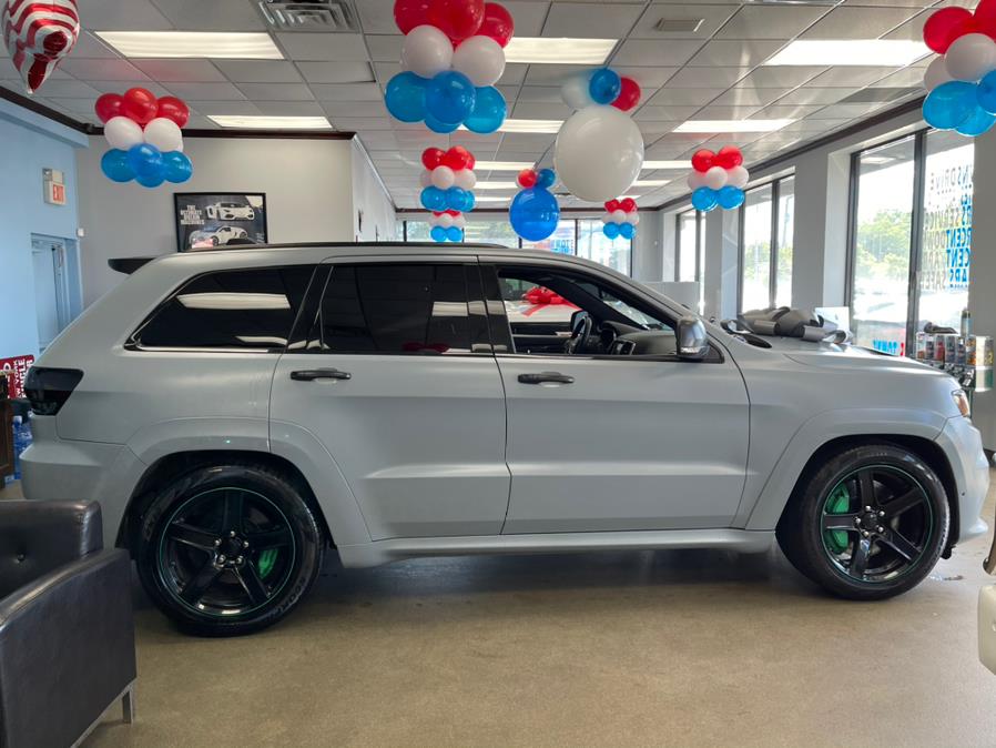 Used Jeep Grand Cherokee SRT SRT 4x4 2017 | 5 Towns Drive. Inwood, New York Used Jeep Grand Cherokee SRT SRT 4x4 2017 | 5 Towns Drive. Inwood, New York